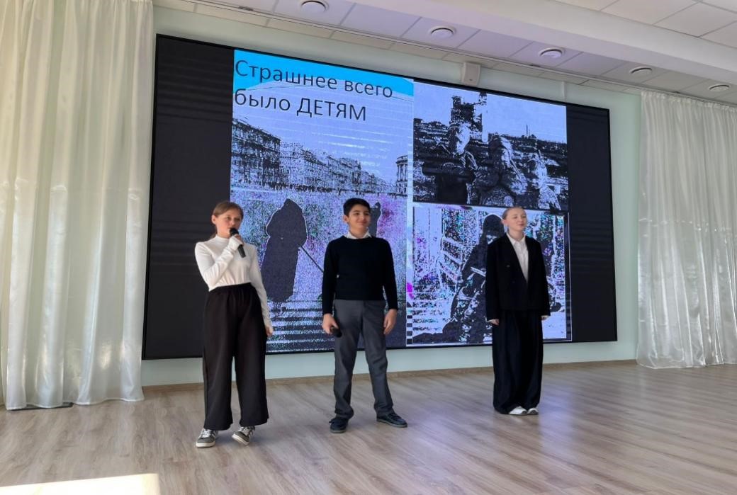 Годовщина полного освобождения Ленинграда от фашистов.